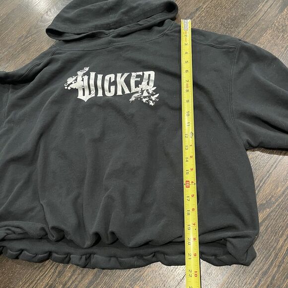 Wicked Paul Tazewell Hoodie Womens Large Graphic Sweatshirt Black Bubble Hem - Picture 8 of 9